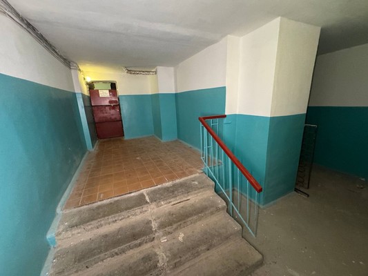 Продам двухкомнатную (2-комн.) квартиру, Победы пр-кт, 45, Комсомольск-на-Амуре г