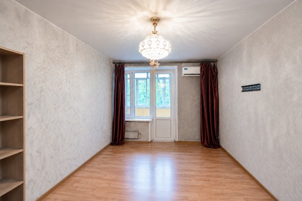 Продам трехкомнатную (3-комн.) квартиру, Рябиновая ул, 8к1, Москва г