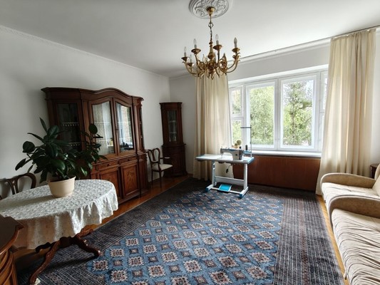 Продам трехкомнатную (3-комн.) квартиру, Олимпийский пр-кт, 10к1, Москва г