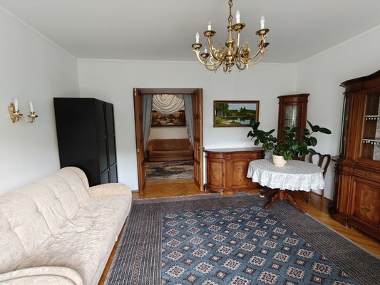 Продам трехкомнатную (3-комн.) квартиру, Олимпийский пр-кт, 10к1, Москва г