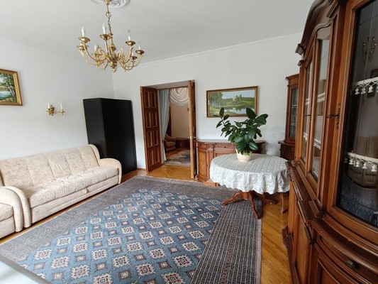 Продам трехкомнатную (3-комн.) квартиру, Олимпийский пр-кт, 10к1, Москва г