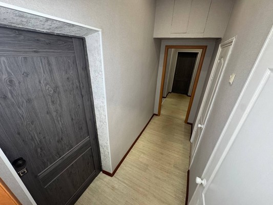 Продам трехкомнатную (3-комн.) квартиру, Севастопольская ул, 12к11, Комсомольск-на-Амуре г