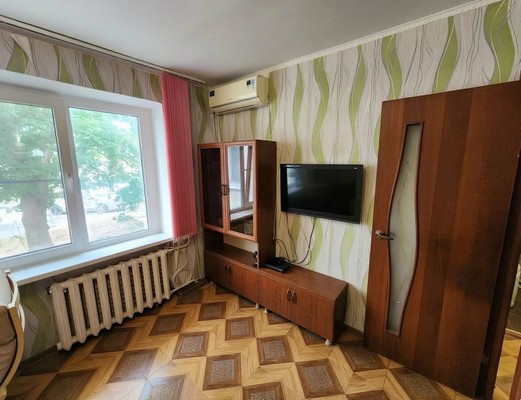 Продам однокомнатную (1-комн.) квартиру, Толстого ул, 113, Анапа г