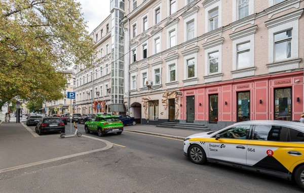 Сдам ресторан 150 м2, Спиридоньевский пер, 12/9, Москва г