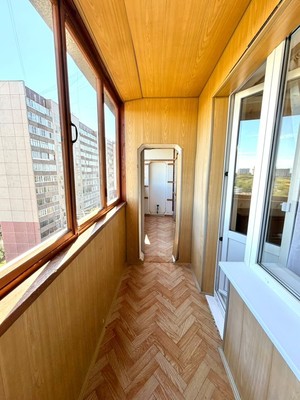 Продам трехкомнатную (3-комн.) квартиру, Высокая ул, 1, Ерино п