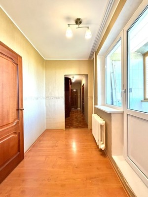 Продам трехкомнатную (3-комн.) квартиру, Высокая ул, 1, Ерино п