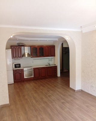 Продам двухкомнатную (2-комн.) квартиру, Братский пер, 56к1, Ростов-на-Дону г