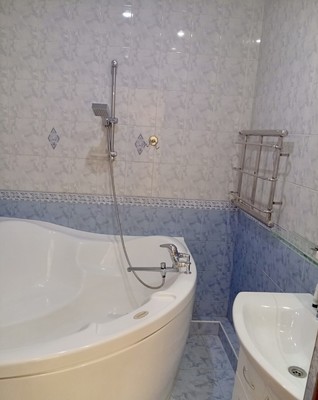 Продам двухкомнатную (2-комн.) квартиру, Братский пер, 56к1, Ростов-на-Дону г