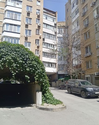 Продам двухкомнатную (2-комн.) квартиру, Братский пер, 56к1, Ростов-на-Дону г