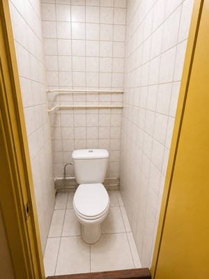 Продам двухкомнатную (2-комн.) квартиру, им. 70-летия Октября ул, 34, Краснодар г