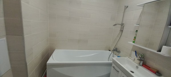 Продам однокомнатную (1-комн.) квартиру, Тюльпанов (Янила Кантри мкр) ул, 2, Янино-1 гп