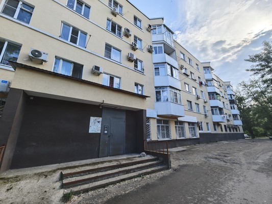 Продам комнату в 4-комн. квартире, 2-я Краснодарская ул, 96/7, Ростов-на-Дону г