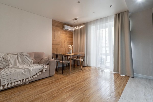 Продам трехкомнатную (3-комн.) квартиру, Фикрята Табеева ул, 5, Казань г