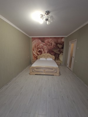 Продам двухкомнатную (2-комн.) квартиру, Северный (Купелинка мкр) кв-л, 5, Сапроново д