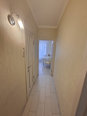 Продам двухкомнатную (2-комн.) квартиру, Северный (Купелинка мкр) кв-л, 5, Сапроново д