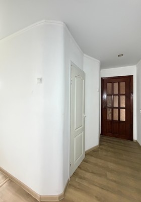 Продам двухкомнатную (2-комн.) квартиру, Байсултанова ул, 3, Нальчик г