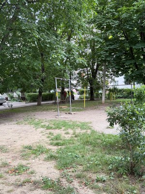 Продам двухкомнатную (2-комн.) квартиру, Байсултанова ул, 3, Нальчик г