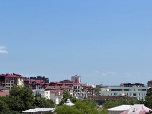 Продам трехкомнатную (3-комн.) квартиру, Кешокова ул, 1ка, Нальчик г