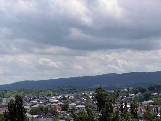 Продам трехкомнатную (3-комн.) квартиру, Кешокова ул, 1ка, Нальчик г