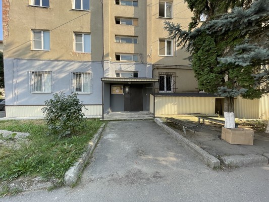 Продам двухкомнатную (2-комн.) квартиру, Мусова ул, 29, Нальчик г