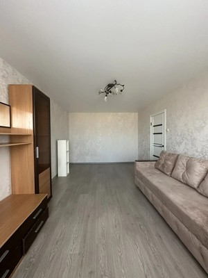 Сдам двухкомнатную (2-комн.) квартиру, 9-я Тихая ул, 11, Краснодар г