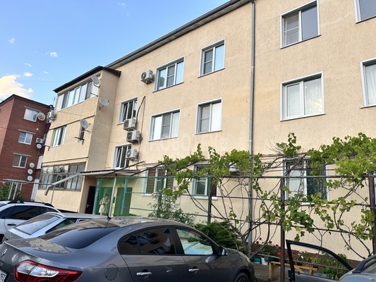 Продам однокомнатную (1-комн.) квартиру, Запорожская ул, 35, Северская ст-ца