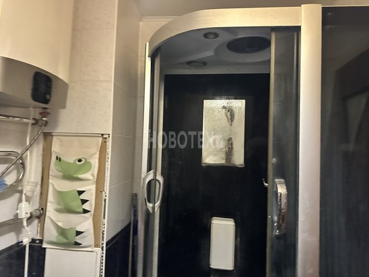 Продам однокомнатную (1-комн.) квартиру, Запорожская ул, 35, Северская ст-ца