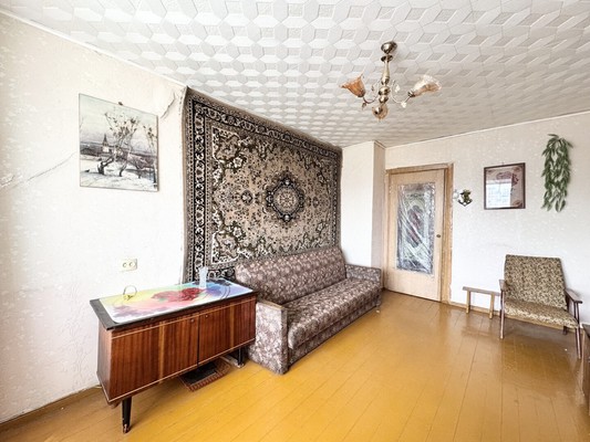 Продам двухкомнатную (2-комн.) квартиру, Московский пр-кт, 10к2, Брянск г