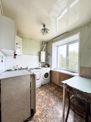 Продам двухкомнатную (2-комн.) квартиру, Московский пр-кт, 10к2, Брянск г