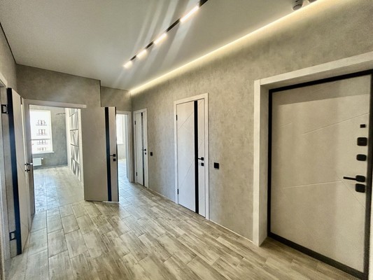 Продам двухкомнатную (2-комн.) квартиру, Крымской весны ул, 13к2, Мирное с