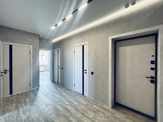 Продам двухкомнатную (2-комн.) квартиру, Крымской весны ул, 13к2, Мирное с