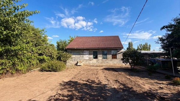 Продам дачу, Роз б-р, Волгодонск г, 0 км от города