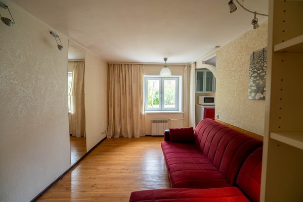 Продам трехкомнатную (3-комн.) квартиру, Пушкина ул, 45, Рязань г