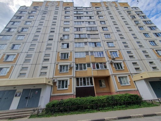 Продам двухкомнатную (2-комн.) квартиру, 50 лет НЛМК ул, 23, Липецк г