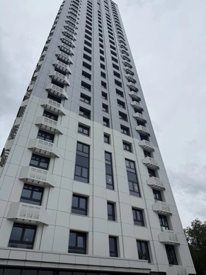 Продам трехкомнатную (3-комн.) квартиру, Зеленодольская ул, 1ка, Москва г