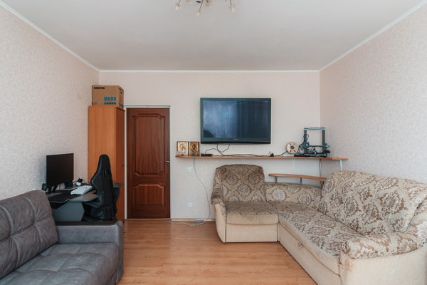 Продам трехкомнатную (3-комн.) квартиру, Объездная ул, 10, Ханты-Мансийск г