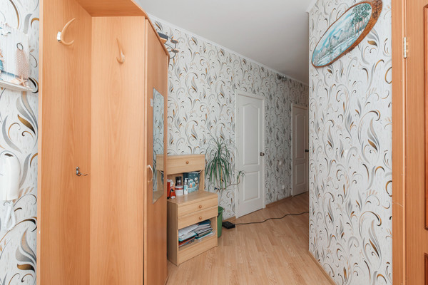 Продам трехкомнатную (3-комн.) квартиру, Объездная ул, 10, Ханты-Мансийск г