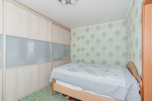 Продам трехкомнатную (3-комн.) квартиру, Объездная ул, 10, Ханты-Мансийск г