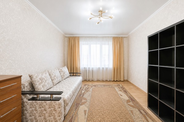 Продам трехкомнатную (3-комн.) квартиру, Рашпилевская ул, 32, Краснодар г