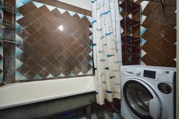 Продам трехкомнатную (3-комн.) квартиру, Рашпилевская ул, 32, Краснодар г