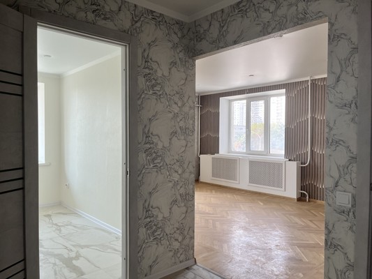 Продам трехкомнатную (3-комн.) квартиру, им. Пушкина ул, 5, Краснодар г