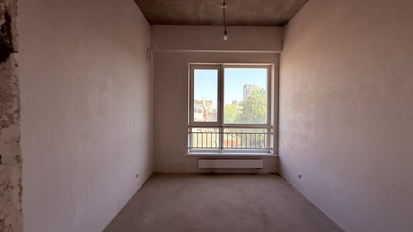 Продам многокомнатную квартиру, им. 40-летия Победы ул, 33кг, Краснодар г