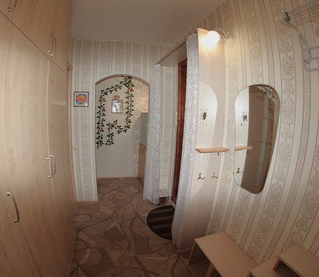 Продам двухкомнатную (2-комн.) квартиру, Гашкова ул, 35, Пермь г