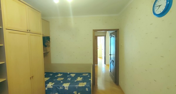 Продам многокомнатную квартиру, Зорге ул, 25/4, Ростов-на-Дону г