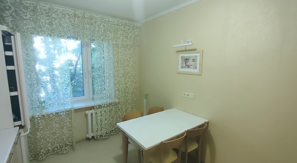 Продам многокомнатную квартиру, Зорге ул, 25/4, Ростов-на-Дону г