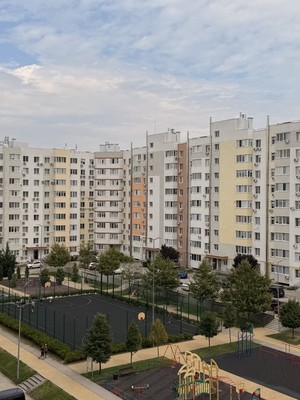 Продам двухкомнатную (2-комн.) квартиру, Батурина ул, 197, Симферополь г
