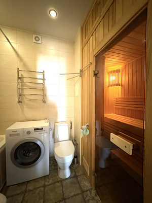 Продам двухкомнатную (2-комн.) квартиру, Баки Урманче ул, 1, Казань г