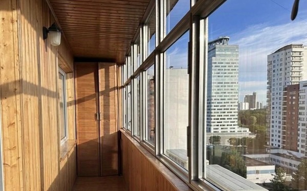 Продам трехкомнатную (3-комн.) квартиру, Рублёвское ш, 24к2, Москва г