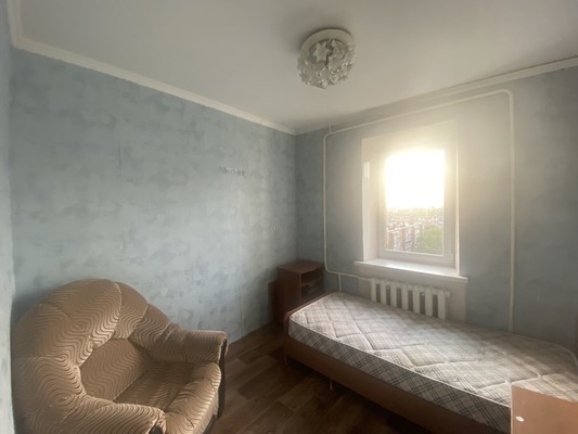 Продам трехкомнатную (3-комн.) квартиру, Гоголя ул, 44кб, Тихорецк г