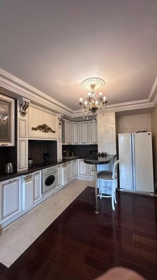 Продам трехкомнатную (3-комн.) квартиру, Россошанская ул, 2к4, Москва г